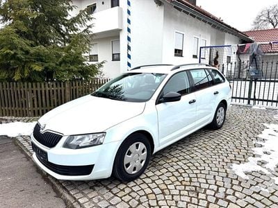 Gebraucht Skoda Octavia Ambition 105 PS (77 kW) 2015 Kombi