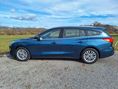 Second-hand Ford Focus Titanium 125 CP (91 kW) 2020 Albastru Break