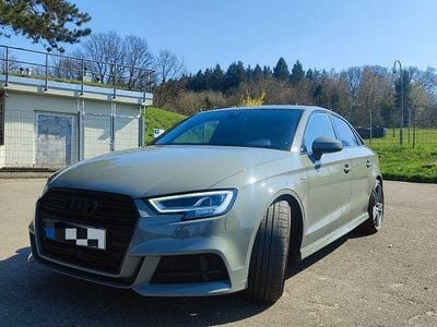 Gebraucht Audi A3 Sport 190 PS (139 kW) 2020 Grau Limousine