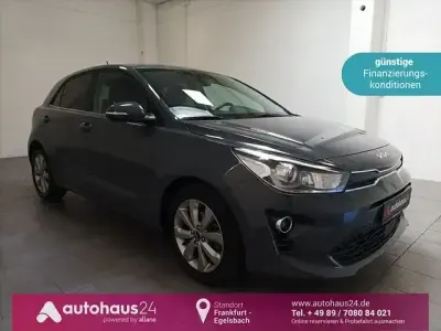 Gebraucht Kia Rio Spirit 101 PS (74 kW) 2023 Grau Kleinwagen