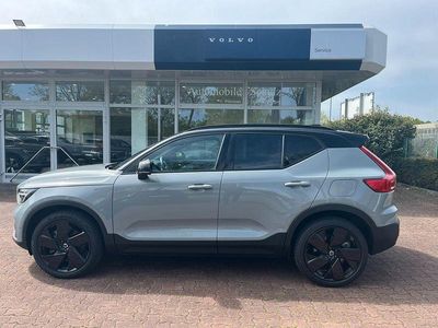 Usata Volvo EX40 Ultra 185 kW (252 CV) 2025 Grigio SUV
