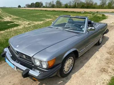 Gebraucht Mercedes 560 231 PS (169 kW) 1988 Blau Cabrio