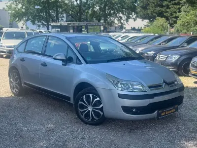 Gebraucht Citroën C4 88 PS (64 kW) 2008 Silber Limousine
