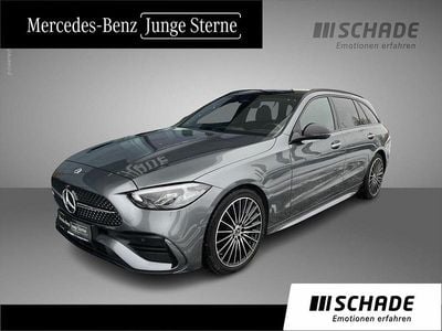 Grau Gebraucht 2022 Mercedes C200 AMG line Limousine | 38.950 € (Teuer)