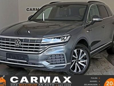 Grau Gebraucht 2023 VW Touareg Elegance SUV | 45.800 € (Fairer Preis)