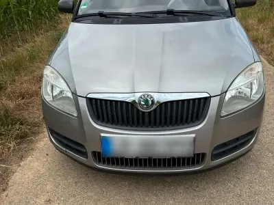 Gebraucht Skoda Roomster 70 PS (51 kW) 2009 Beige Van / Kleinbus