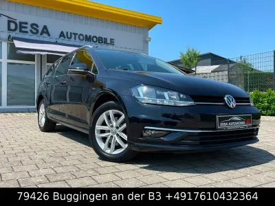 Gebraucht VW Golf VII Comfortline 110 PS (80 kW) 2016 Silber Limousine