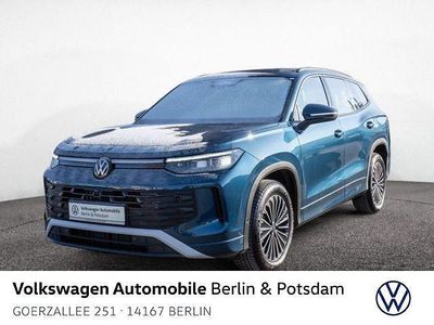 Nightshade blue metallic Gebraucht 2025 VW Tayron R SUV | 44.440 € (Guter Preis)