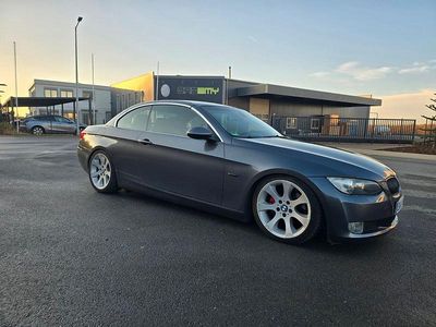 Grau Gebraucht 2007 BMW 320 Cabriolet Performance Cabrio | 7.500 € (Etwas zu teuer)