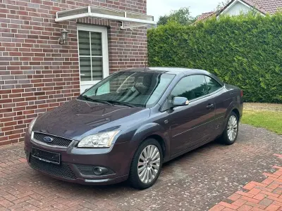 Gebraucht Ford Focus Cabriolet Trend 101 PS (74 kW) 2007 Violett Cabrio