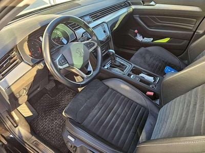 Schwarz Gebraucht 2021 VW Passat Elegance Kombi | 21.000 € (Fairer Preis)