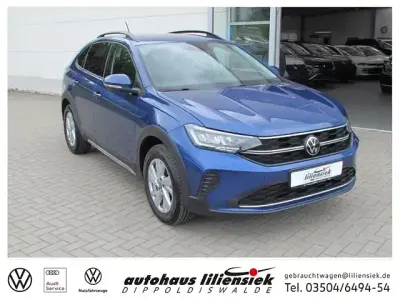 Używany VW Taigo Life 110 KM (80 kW) 2023 Niebieski SUV