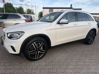 Gebraucht Mercedes GLC400d 330 PS (242 kW) 2020 Weiß SUV