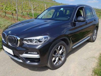 gebraucht BMW X3 X3xDrive20i xLine AHK - wenig KM - 8-fach bereift