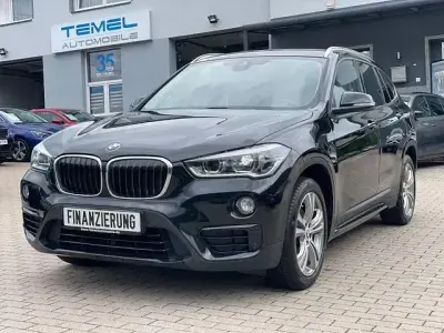 Gebraucht BMW X1 Sport Line 150 PS (110 kW) 2018 Schwarz SUV