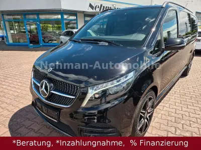 Gebraucht Mercedes V220 AMG line 190 PS (139 kW) 2023 Obsidianschwarz Van / Kleinbus
