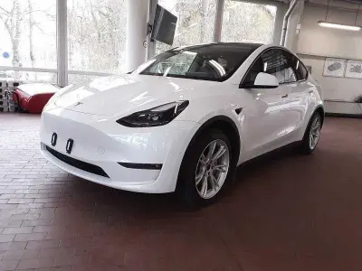 Gebraucht Tesla Model Y 378 kW (514 PS) 2023 Weiß SUV