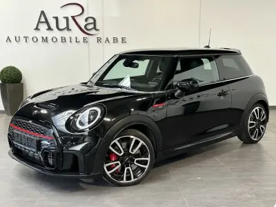 Gebraucht Mini John Cooper Works Sport 231 PS (169 kW) 2023 Midnight black ii Kleinwagen