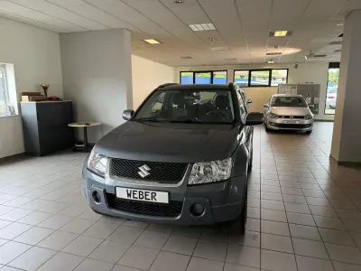 Gebraucht Suzuki Grand Vitara 129 PS (94 kW) 2007 Grau SUV