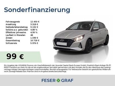 Gebraucht Hyundai i20 Select 84 PS (61 kW) 2021 Sleek silver Kleinwagen