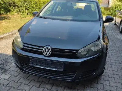 Gebraucht VW Golf VI Trendline 105 PS (77 kW) 2010 Schwarz Kleinwagen