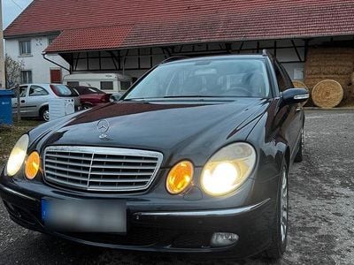 Gebraucht Mercedes E320 204 PS (150 kW) 2005 Blau Kombi