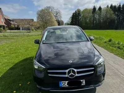 Gebraucht Mercedes B250 160 PS (117 kW) 2022 Schwarz Kleinwagen