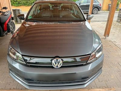 VW Jetta Hybrid