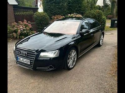 Audi A8L