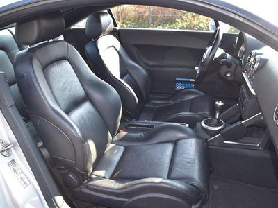 Silber Gebraucht 1999 Audi TT Coupé | 3.800 € (Fairer Preis)