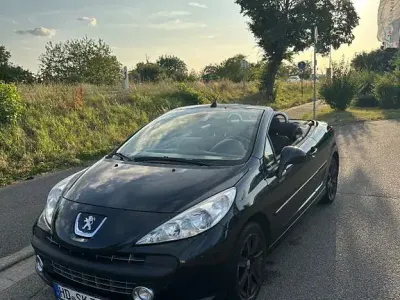 Gebraucht Peugeot 207 CC Sport 120 PS (88 kW) 2008 Schwarz Cabrio