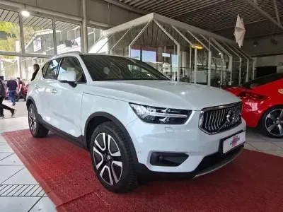 Gebraucht Volvo XC40 Inscription 261 PS (191 kW) 2020 Weiß SUV