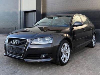 Gebraucht Audi A3 S-Line 125 PS (91 kW) 2010 Grau Kleinwagen