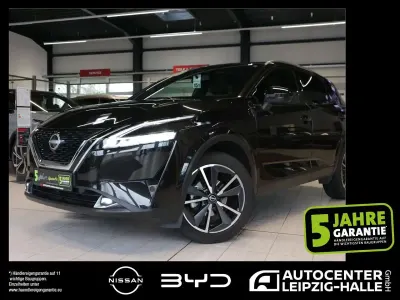 Gebraucht Nissan Qashqai Tekna 140 PS (102 kW) 2022 Black metallic SUV