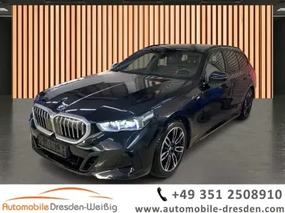 Gebraucht BMW 520 M Sport 190 PS (139 kW) 2025 Schwarz Kombi