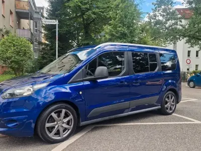 Gebraucht Ford Tourneo Connect Trend 116 PS (85 kW) 2015 Blau Van / Kleinbus