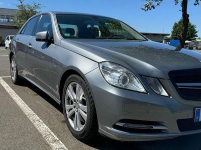 Mercedes E220