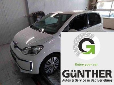 Weiß Gebraucht 2022 VW e-up! Move Kleinwagen | 16.750 € (Fairer Preis)