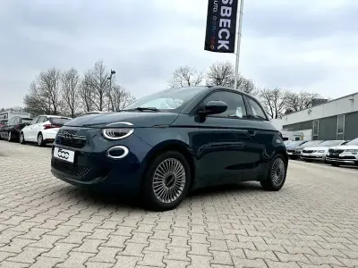 Neu Fiat 500 Icon 65 PS (47 kW) 2026 Ozean grün metallic Kleinwagen