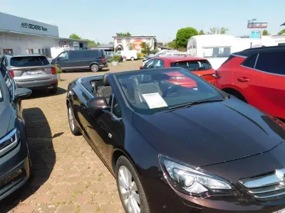 Gebraucht Opel Cascada 120 PS (88 kW) 2013 Braunmet. Cabrio