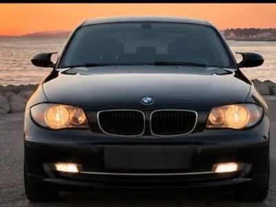 Gebraucht BMW 116 122 PS (89 kW) 2010 Schwarz Kleinwagen