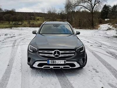 Mercedes GLC300