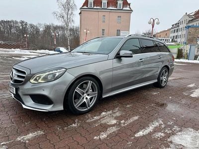 Grau Gebraucht 2013 Mercedes E350 Kombi | 15.500 € (Fairer Preis)