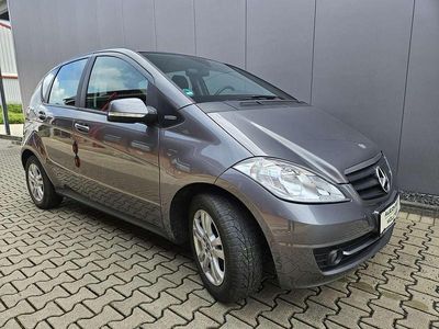 Mountaingrau met. Gebraucht 2010 Mercedes A160 Kleinwagen | 6.980 € (Etwas zu teuer)