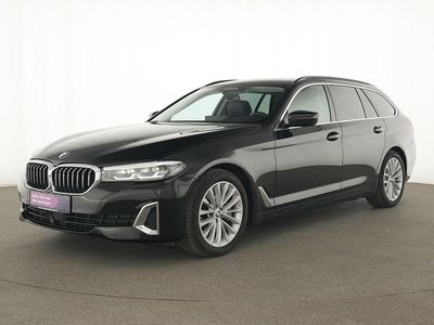 Second-hand BMW 530 Luxury Line 286 CP (210 kW) 2023 Negru Berlinǎ
