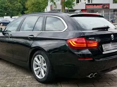 Gebraucht BMW 530 Sport Line 258 PS (189 kW) 2015 Schwarz Kombi