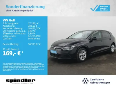 Gebraucht VW Golf VIII Life 131 PS (96 kW) 2023 Deep black perleffekt Limousine