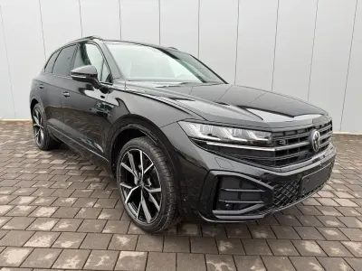 Nowe VW Touareg R-line 286 KM (210 kW) 2026 Czarny SUV