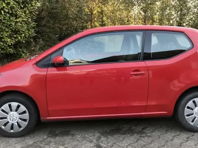 Gebraucht VW up! 60 PS (44 kW) 2017 Rot Kleinwagen