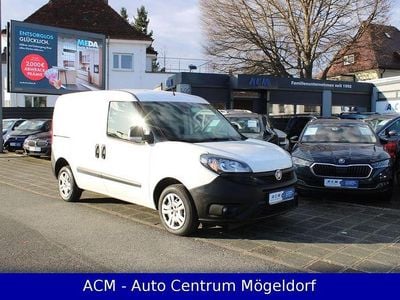 Weiß Gebraucht 2020 Fiat Doblò Van / Kleinbus | 12.470 € (Etwas zu teuer)